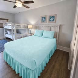 Sand Dollar 11A 1BR on the Beach - Free Bch Serv - Image 5