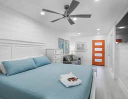 Sand Dollar 12A - 1BR Private Beach, Free Bch Svc - Image 4