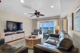 Sand Dollar-8 4BR on Beach Free Bch Serv Mar-Oct - Image 3