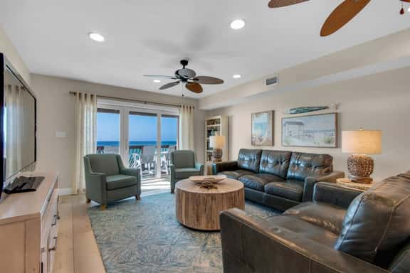 Sand Dollar-8 4BR on Beach Free Bch Serv Mar-Oct - Image 1