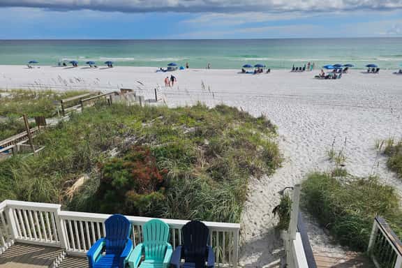 Sand Dollar-1 5BR on Beach Free Bch Serv Mar-Oct - Image 1