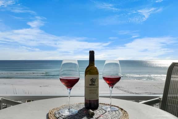 Sand Dollar 12A - 1BR Private Beach, Free Bch Svc - Image 1