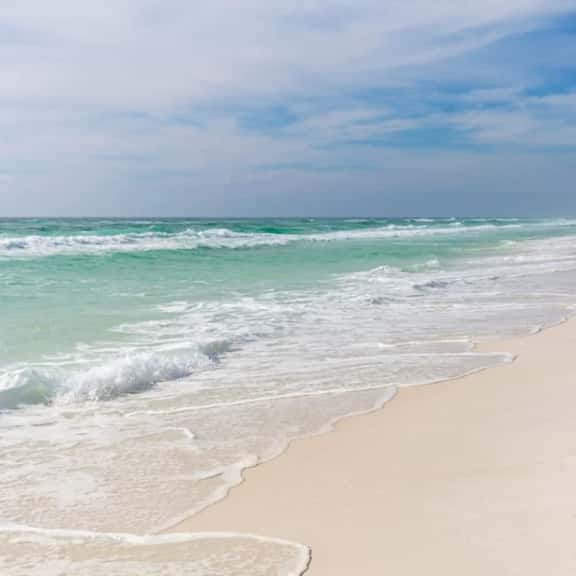 Sand Dollar -10B 1BR on the Beach -Free Bch Serv - Image 1