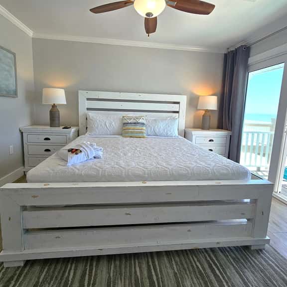 Sand Dollar 11B 2BR on the Beach- Free Bch Serv - Image 1