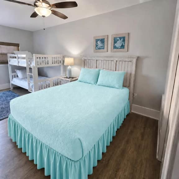 Sand Dollar 11A 1BR on the Beach - Free Bch Serv - Image 5